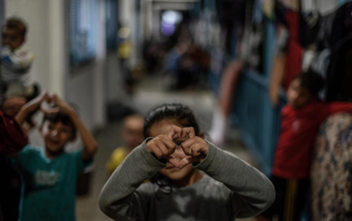 Дэлхийн хүүхдийн өдөр: 130 гаруй улсад хүүхдийн өдрийг тэмдэглэж байна